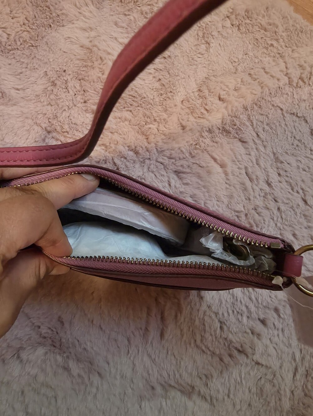 Fossil Rose-Pink Leather Shoulder Bag - Picture 4 of 8